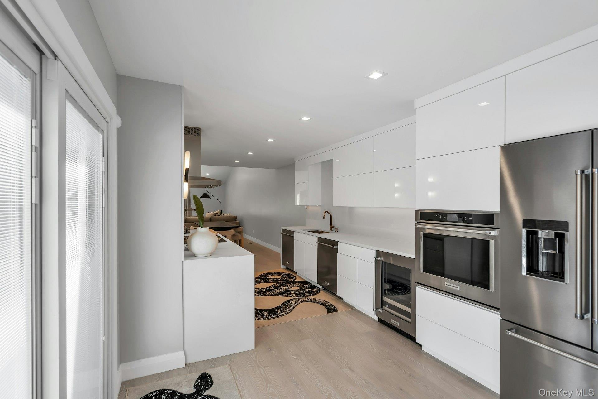 #5 photo, 211 Hornbill Drive, ナッソー郡 Manhasset , NY 11030