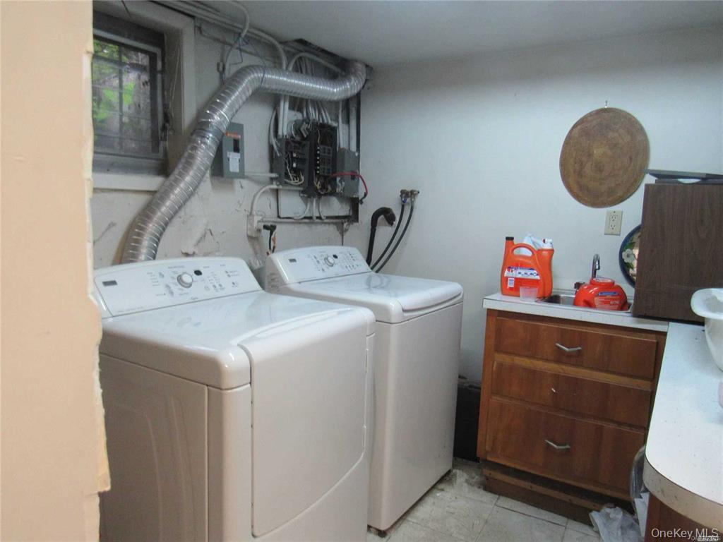 #11 photo, 8302 116th Street, Richmond Hill , NY 11418