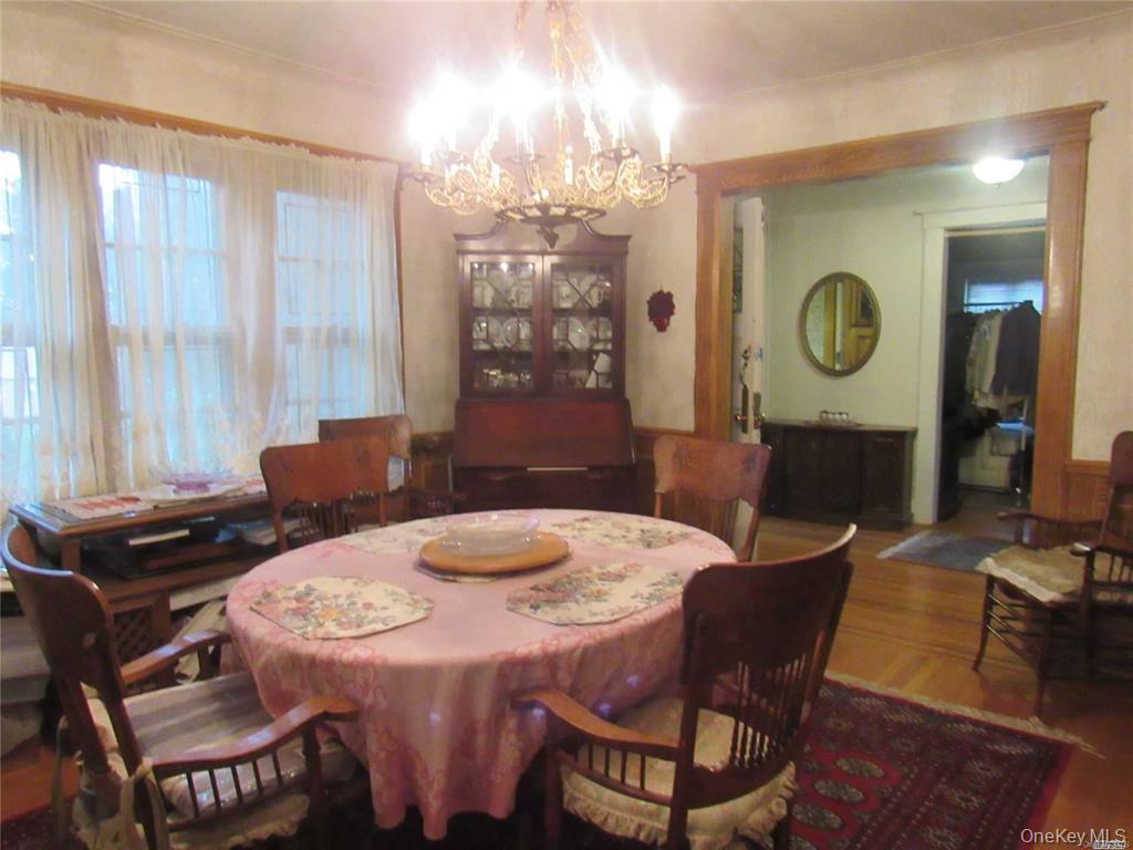 #5 photo, 8302 116th Street, Richmond Hill , NY 11418