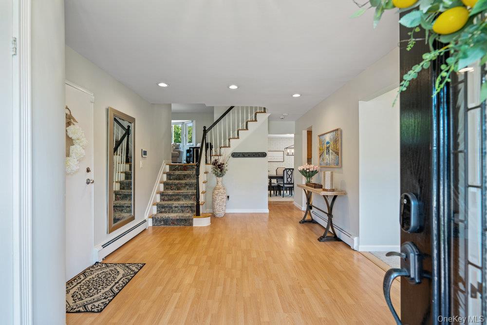 #2 photo, 18 Lloyd Lane, Nesconset , NY 11767