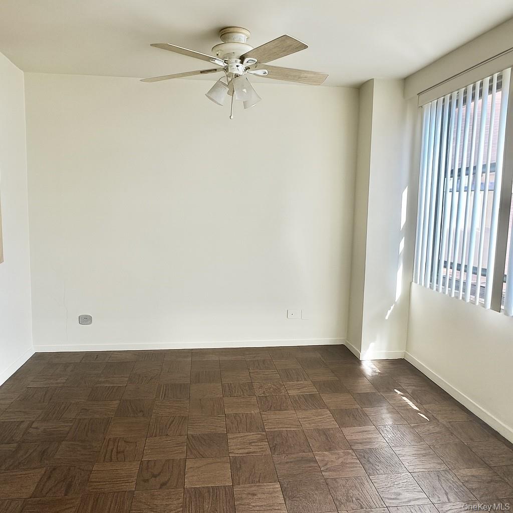 #3 photo, 61-20 Grand Central Parkway, クイーンズ区 Forest Hills , NY 11375