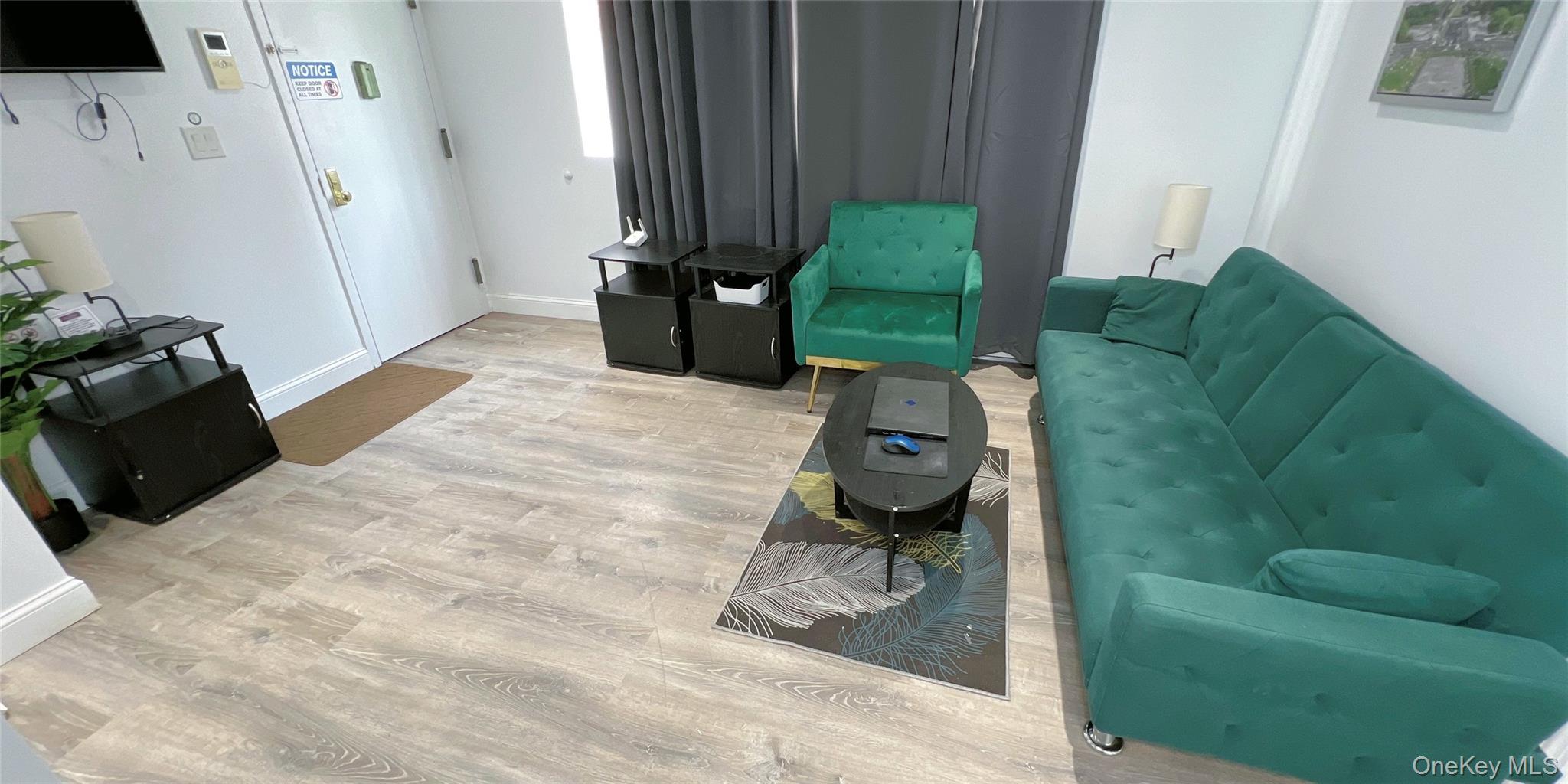 #1 photo, 4122 75 St., クイーンズ区 Elmhurst , NY 11373