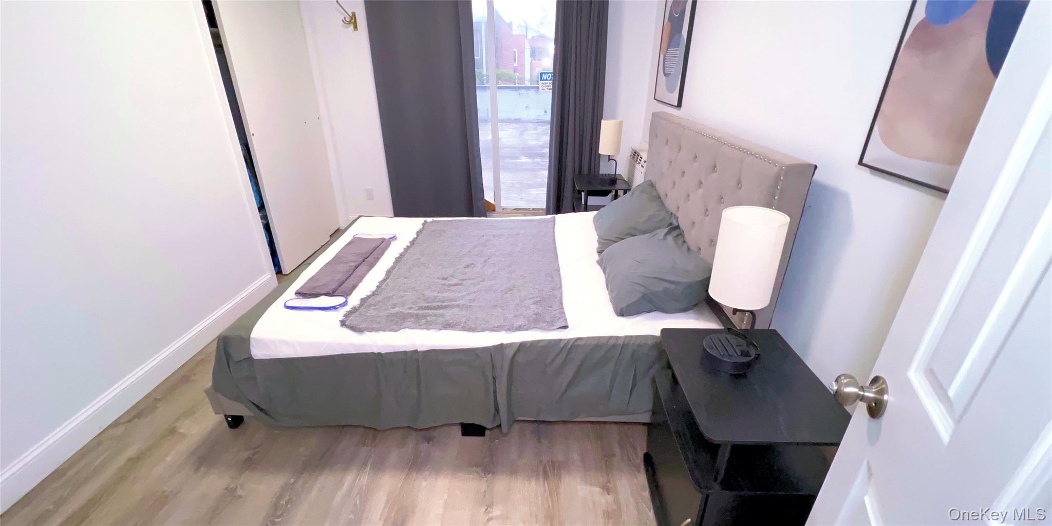 #13 photo, 4122 75 St., クイーンズ区 Elmhurst , NY 11373