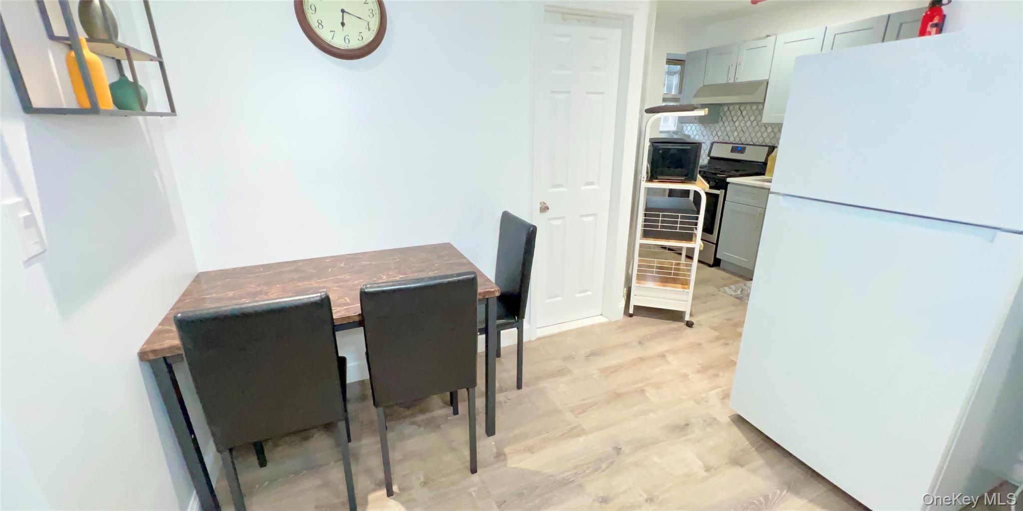 #5 photo, 4122 75 St., クイーンズ区 Elmhurst , NY 11373