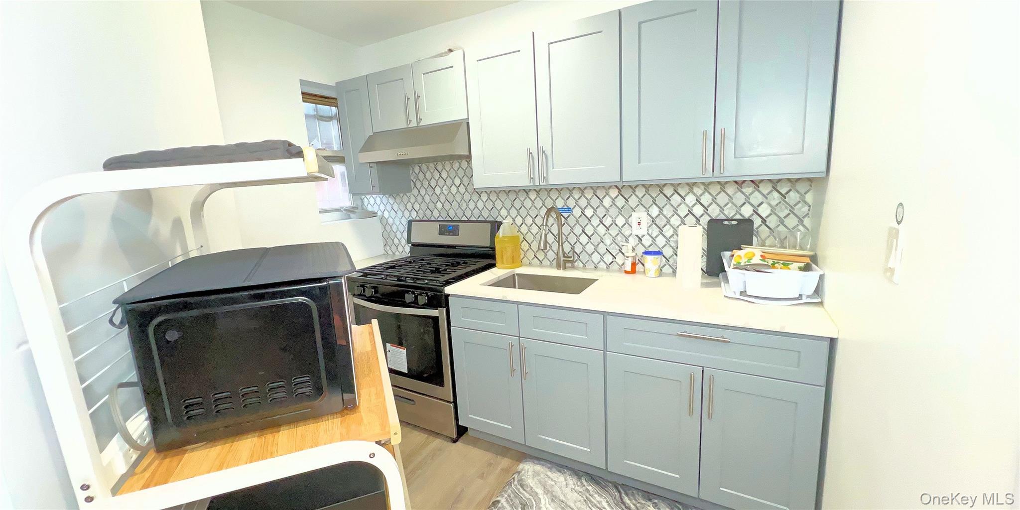 #6 photo, 4122 75 St., クイーンズ区 Elmhurst , NY 11373