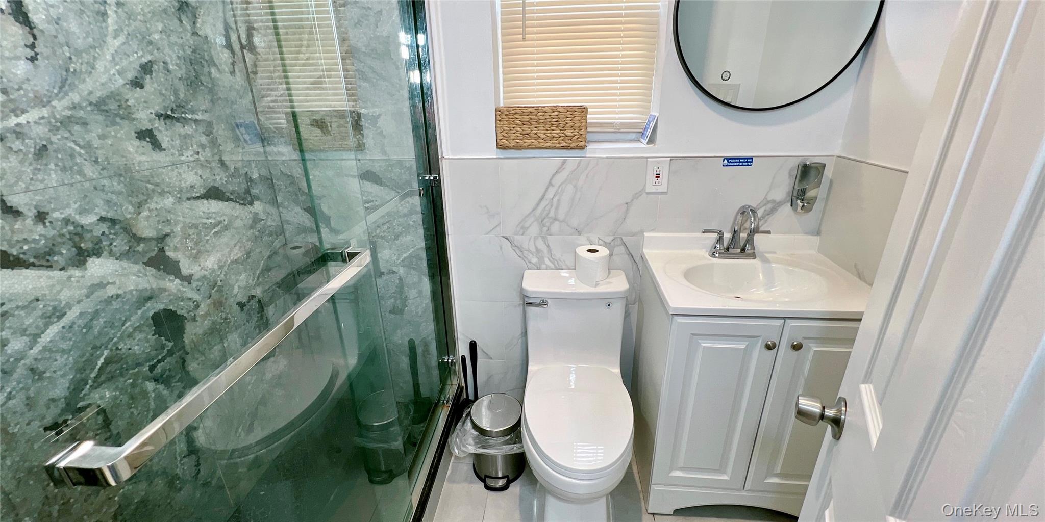 #8 photo, 4122 75 St., クイーンズ区 Elmhurst , NY 11373