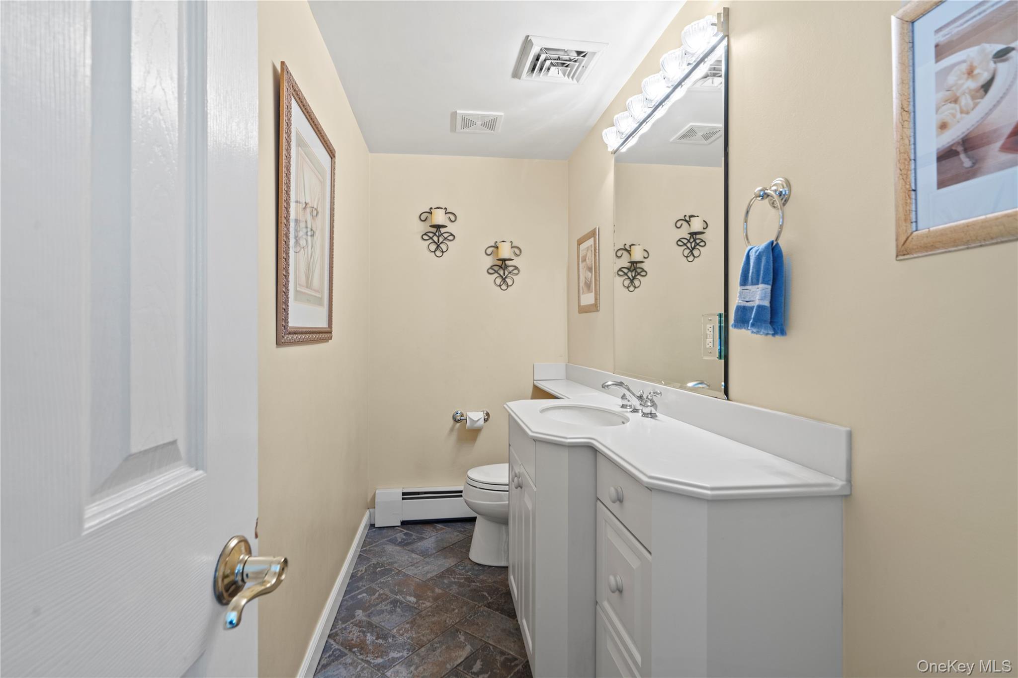 #13 photo, 8 Ungava Drive, New City , NY 10956