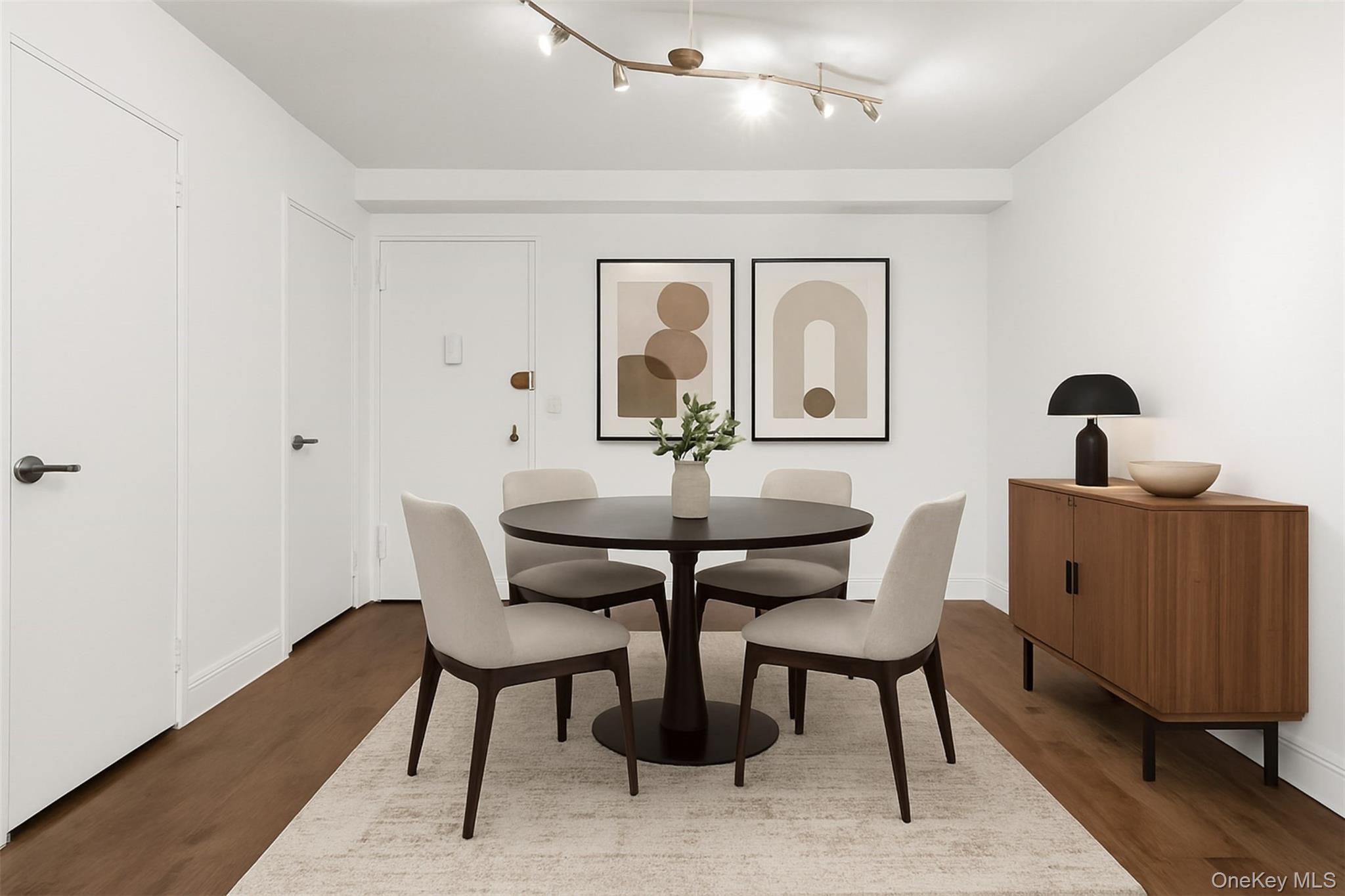 #4 photo, 110-50 71st Road, クイーンズ区 Forest Hills , NY 11375