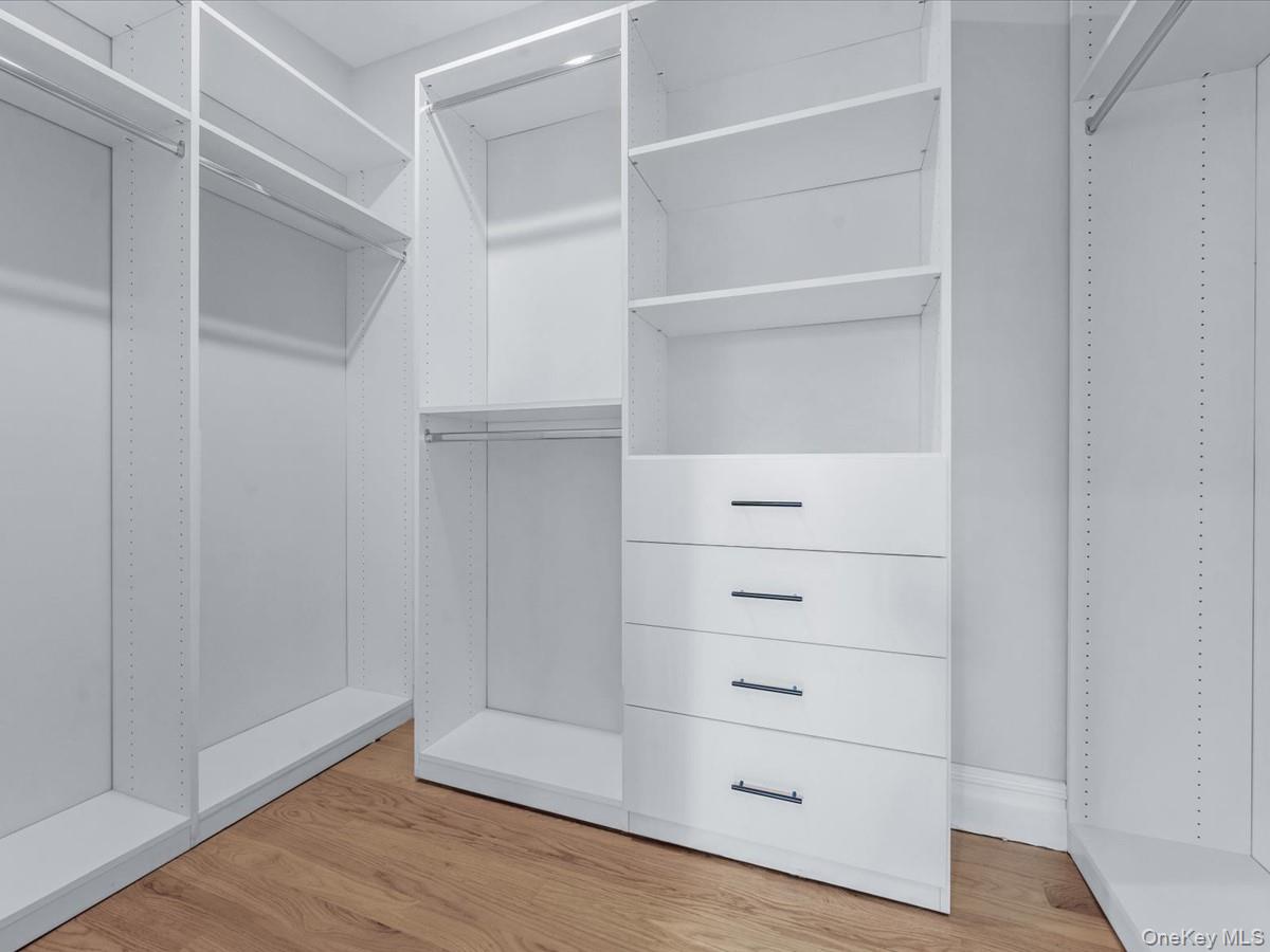 #20 photo, 233-17 38th Drive, クイーンズ区 Douglaston , NY 11363