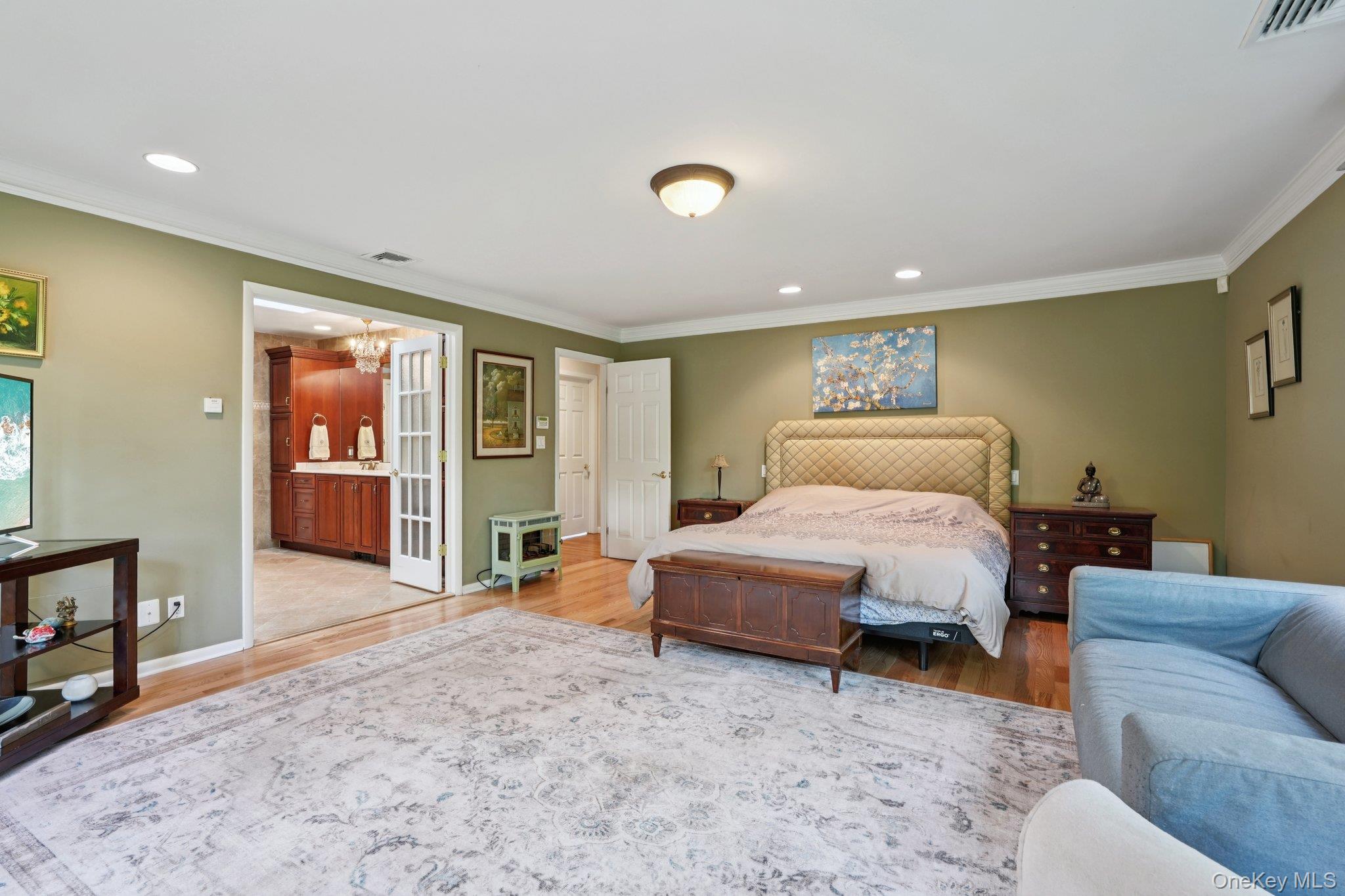 #18 photo, 11 Old Phillips Hill Road, New City , NY 10956