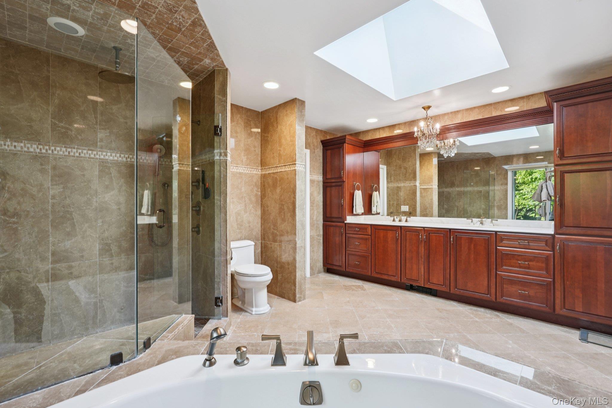 #20 photo, 11 Old Phillips Hill Road, New City , NY 10956