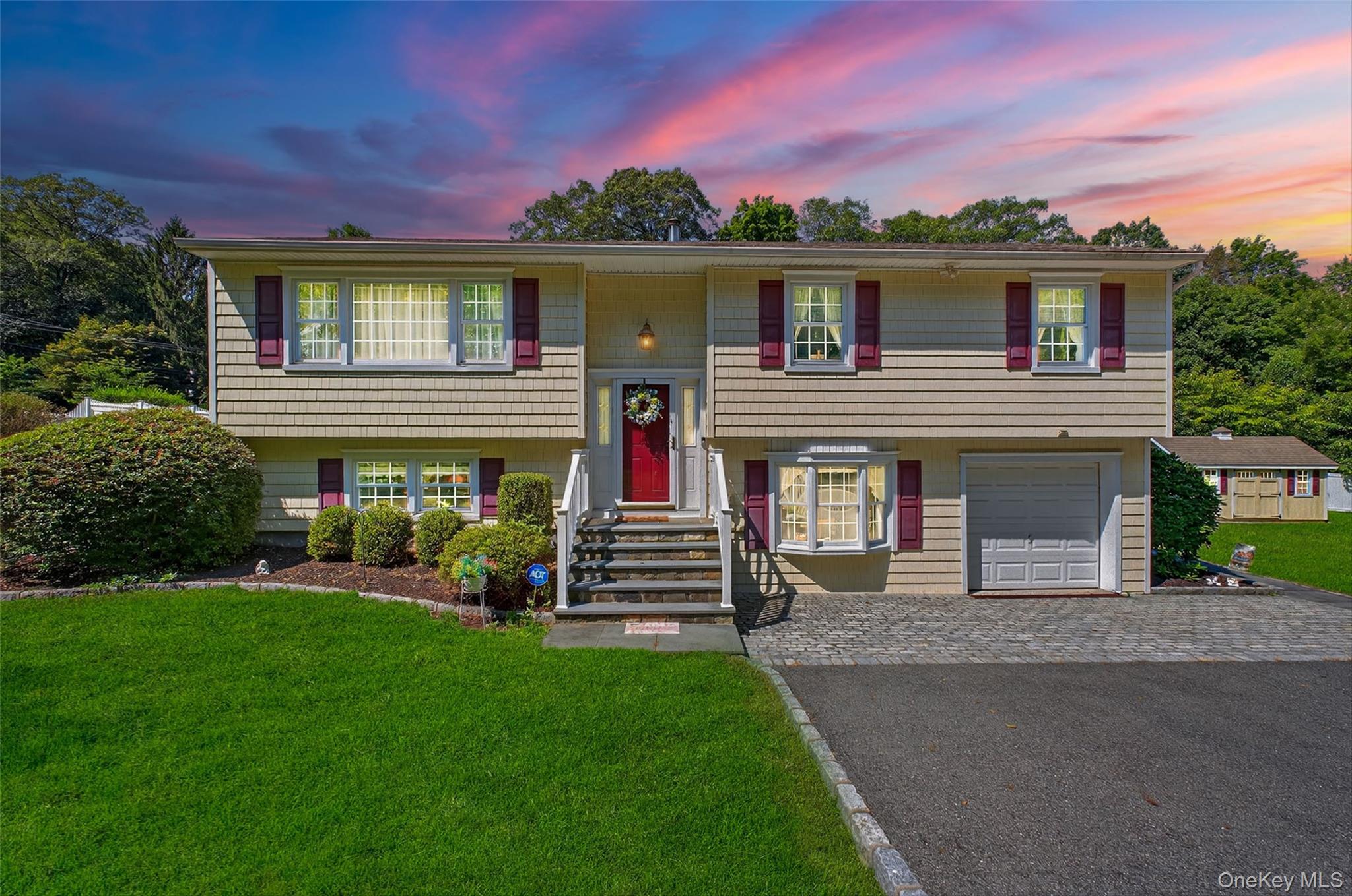 #1 photo, 3031 Dale Street, Mohegan Lake , NY 10547