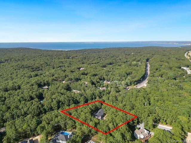 #14 photo, 105 Old Riverhead Road, Hampton Bays , NY 11946