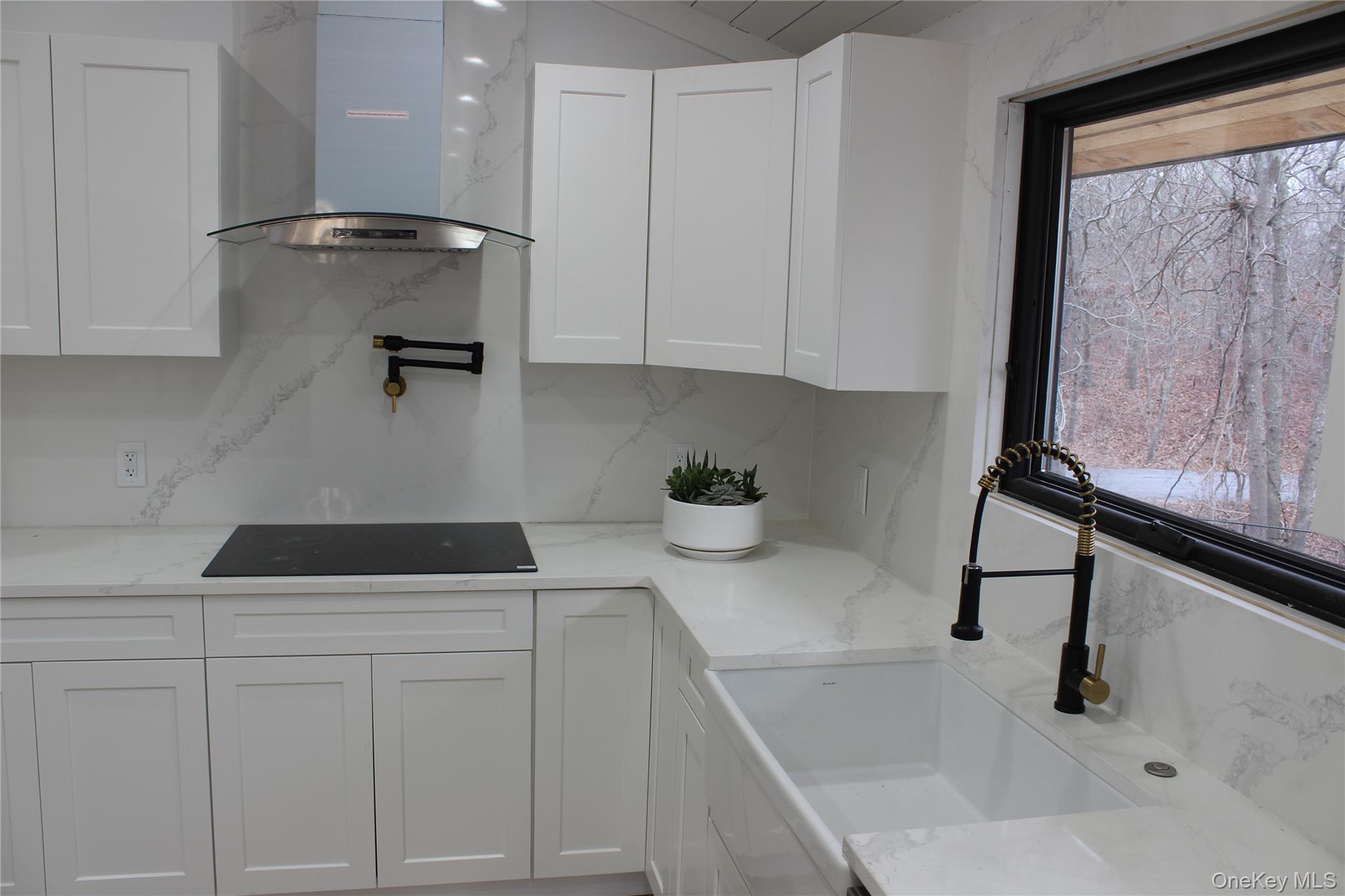 #6 photo, 105 Old Riverhead Road, Hampton Bays , NY 11946