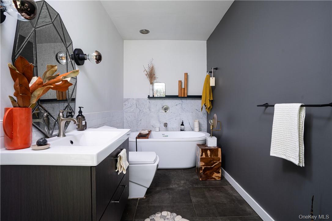 #19 photo, 185 Tweed Boulevard, Nyack , NY 10960