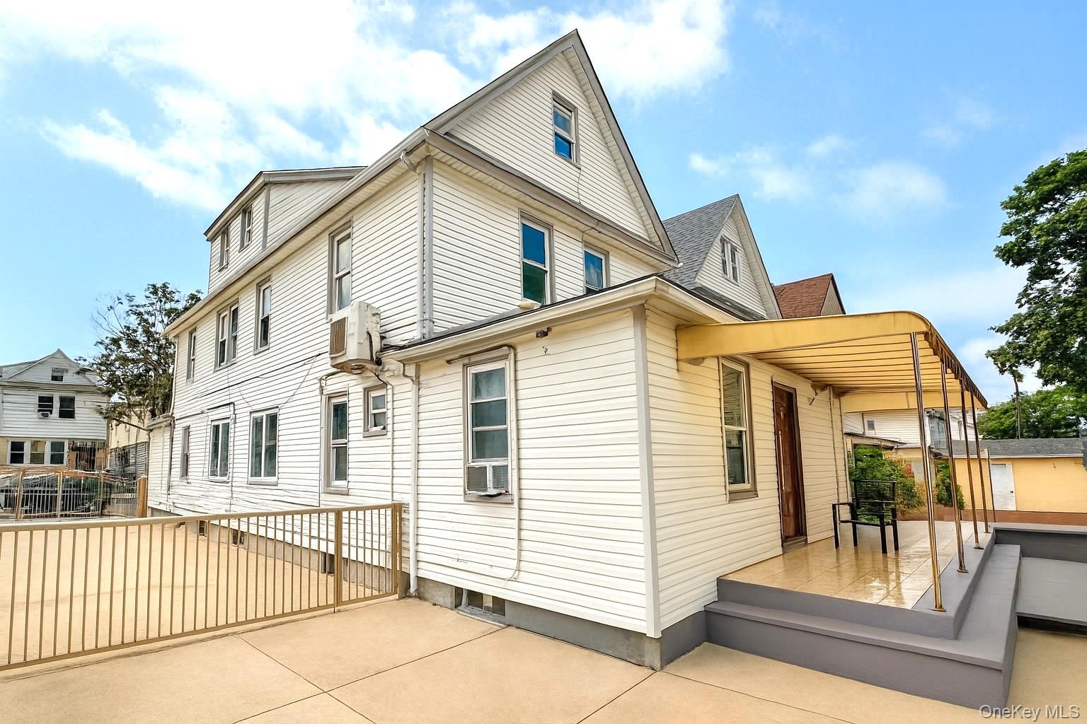 #1 photo, 107-43 Inwood Street, जमैका Jamaica , NY 11435