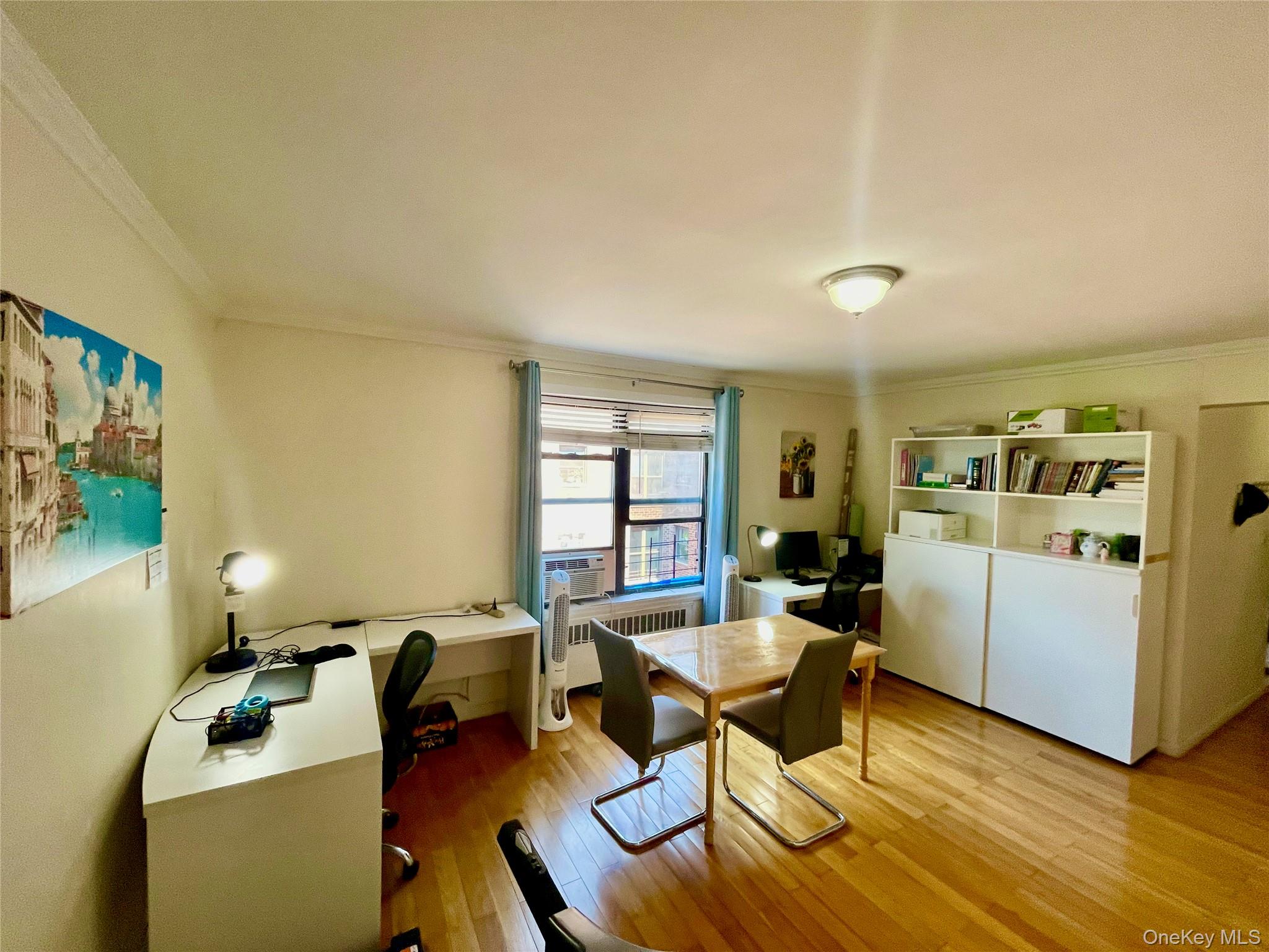 #5 photo, 4425 Macnish Street, クイーンズ区 Elmhurst , NY 11373