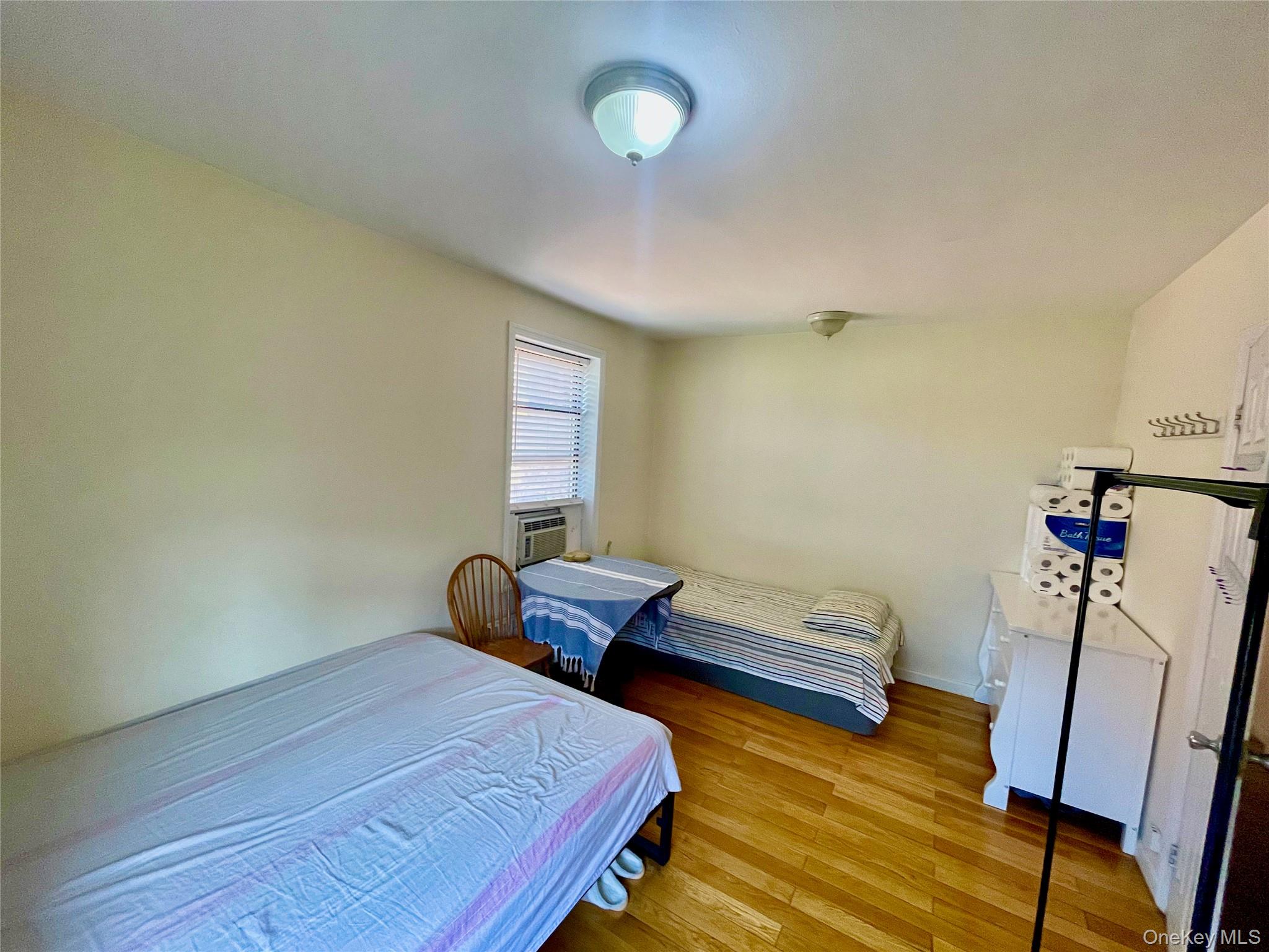 #9 photo, 4425 Macnish Street, クイーンズ区 Elmhurst , NY 11373