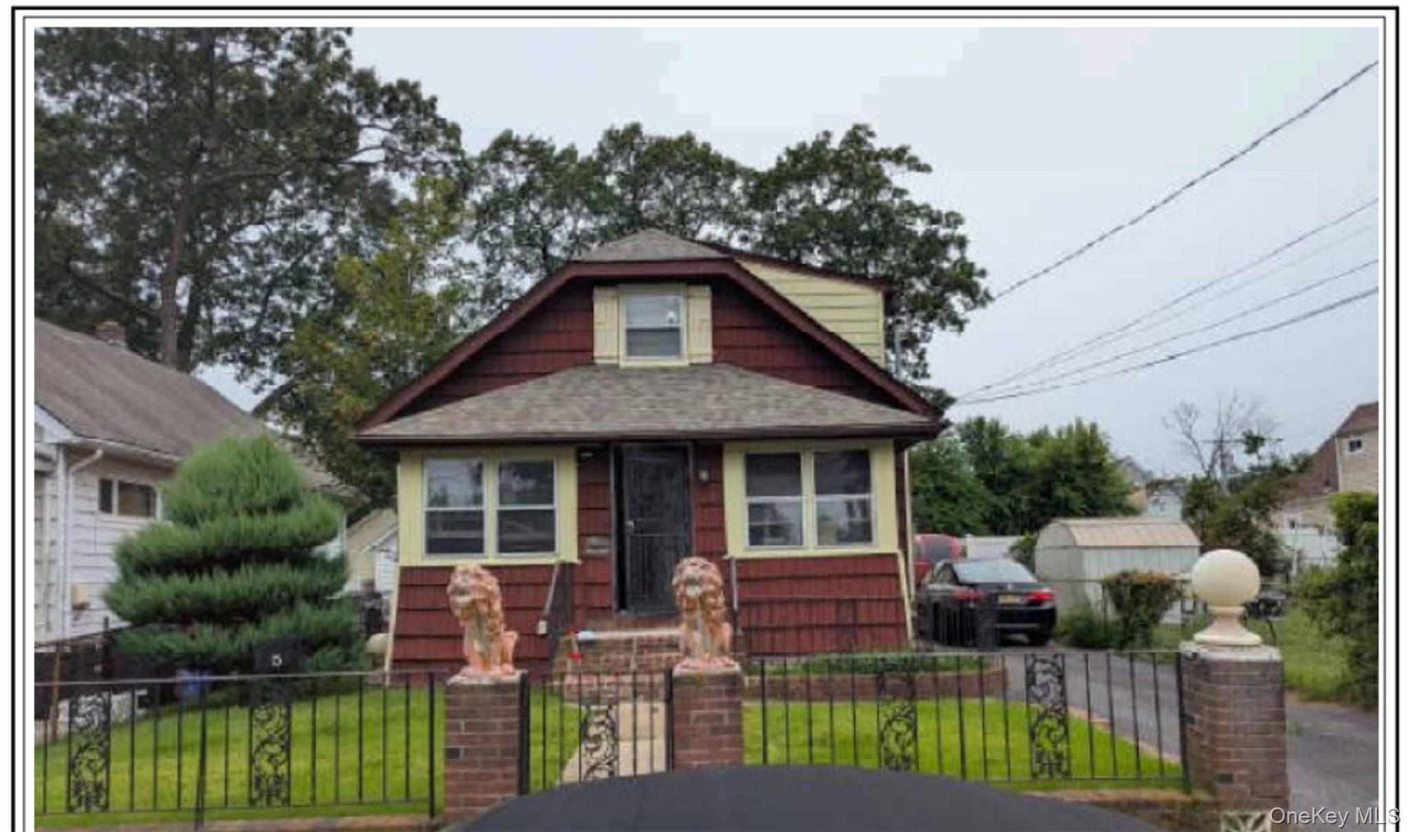 #1 photo, 5 2nd Place, ナッソー郡 Roosevelt , NY 11575