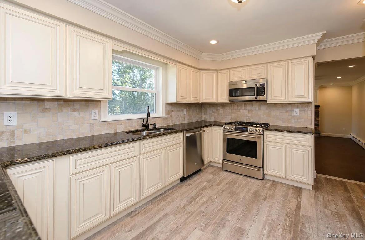 #6 photo, 29 Thornwood Drive, サフォーク郡 Dix Hills , NY 11746