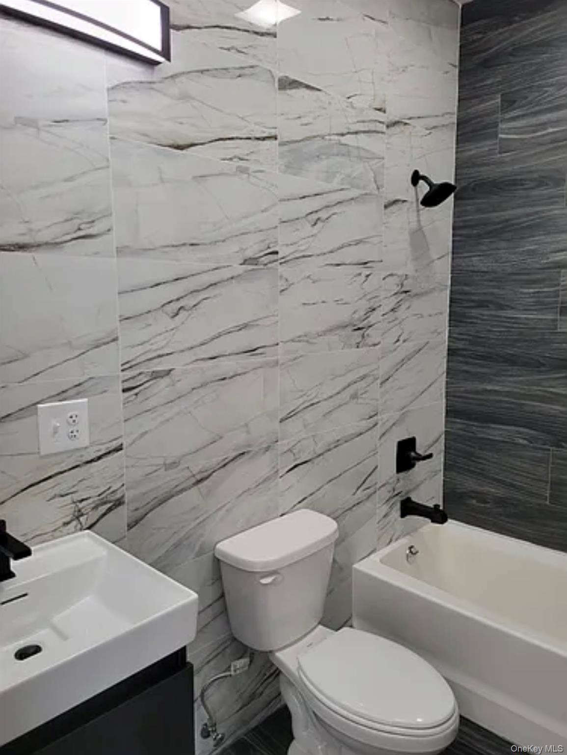 #12 photo, 58 Smith Street, Poughkeepsie , NY 12601