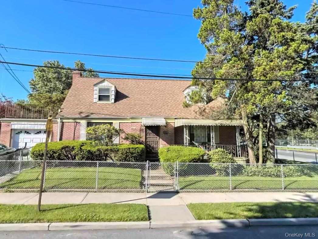 #1 photo, 24006 136th Avenue, कुईंस Rosedale , NY 11422