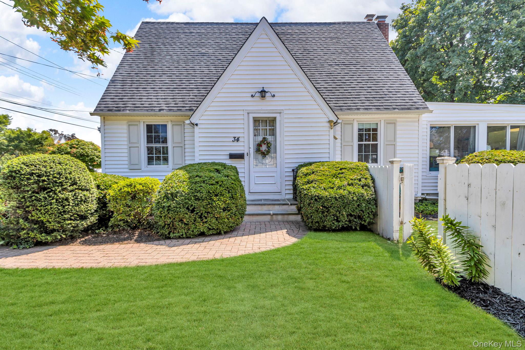 #1 photo, 34 Mount Pleasant Road, Yonkers , NY 10703