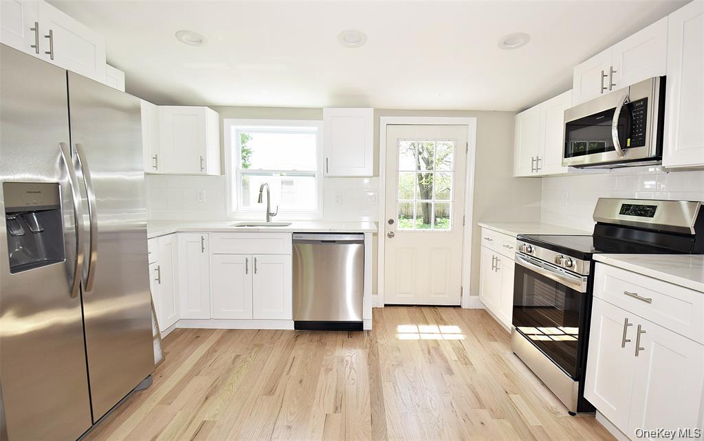 #16 photo, 7600 Main Road, サフォーク郡 East Marion , NY 11939