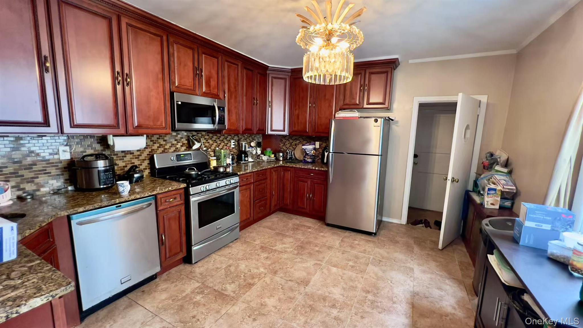 #6 photo, 5405 68th Street, Maspeth , NY 11378