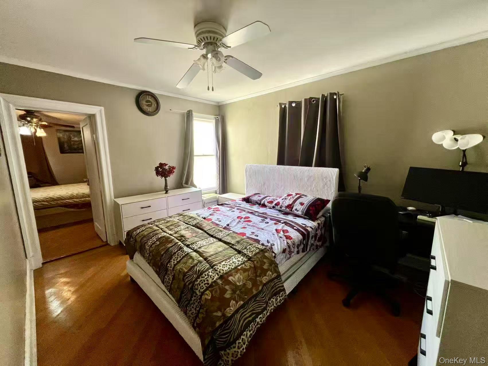 #9 photo, 5405 68th Street, Maspeth , NY 11378