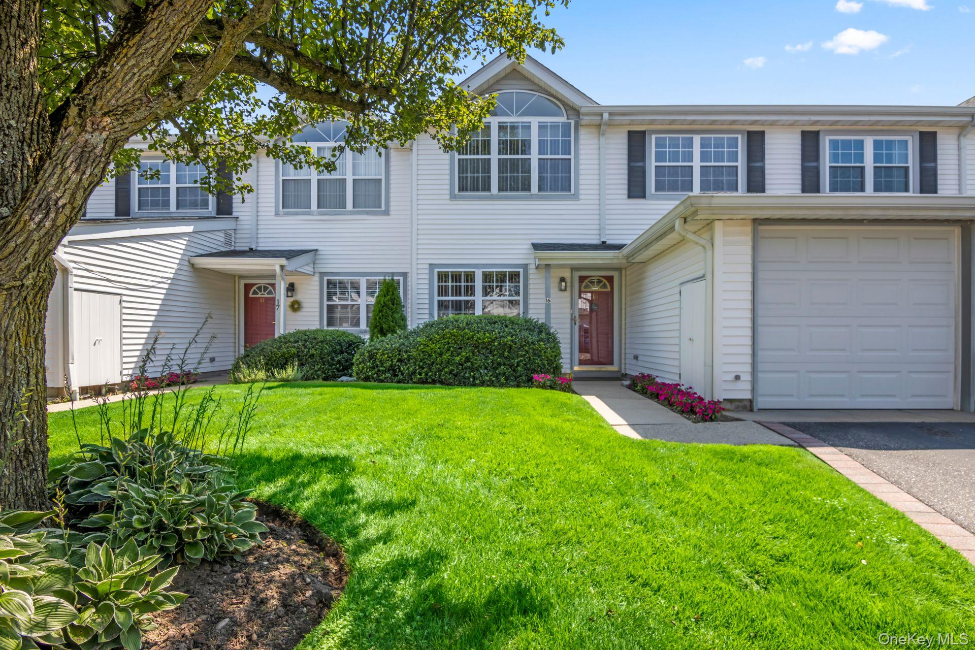 #1 photo, 16 Indian Trace, 东长岛 Kings Park , NY 11754