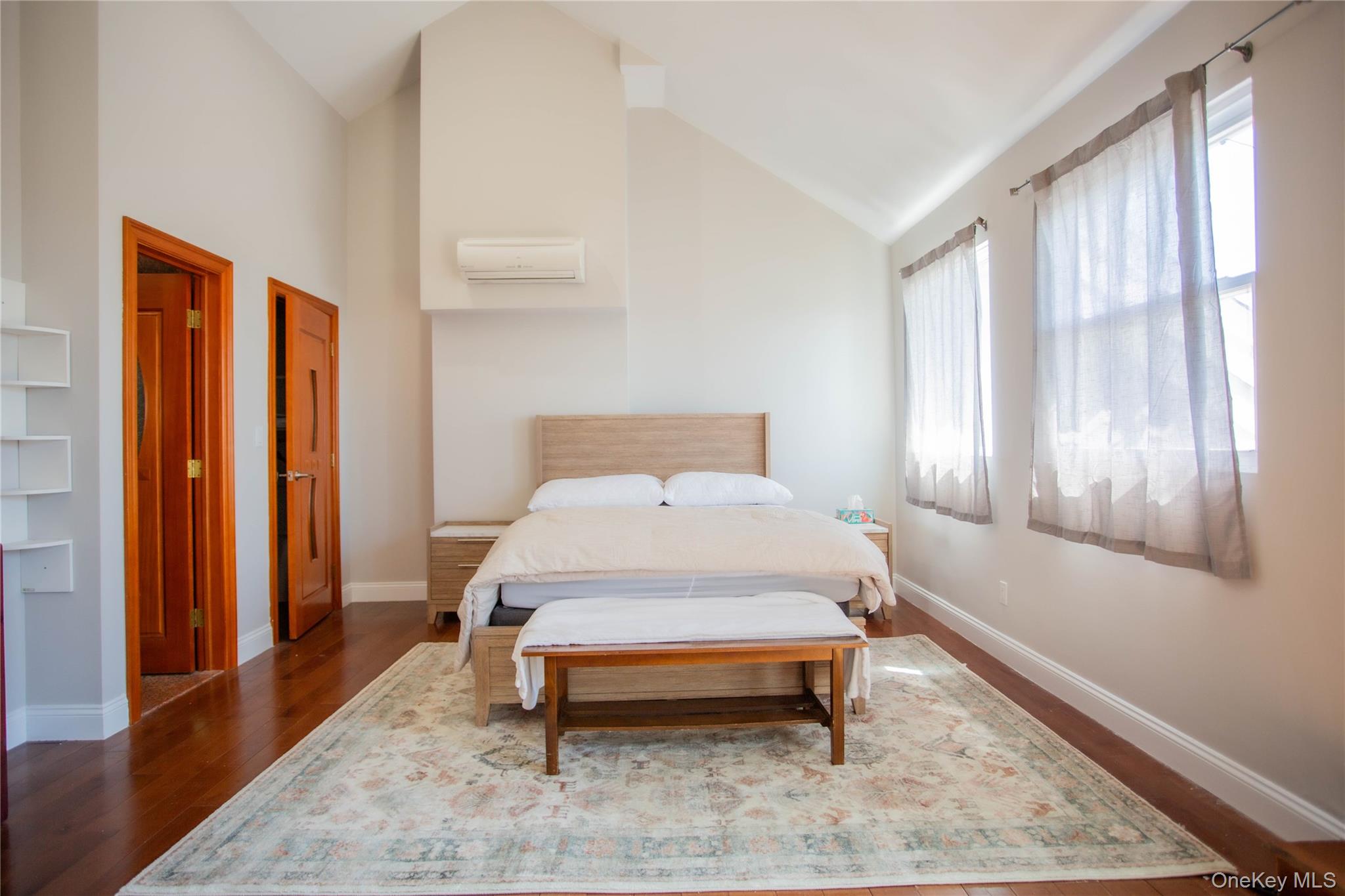 #18 photo, 521 W Broadway, ナッソー郡 Long Beach , NY 11561