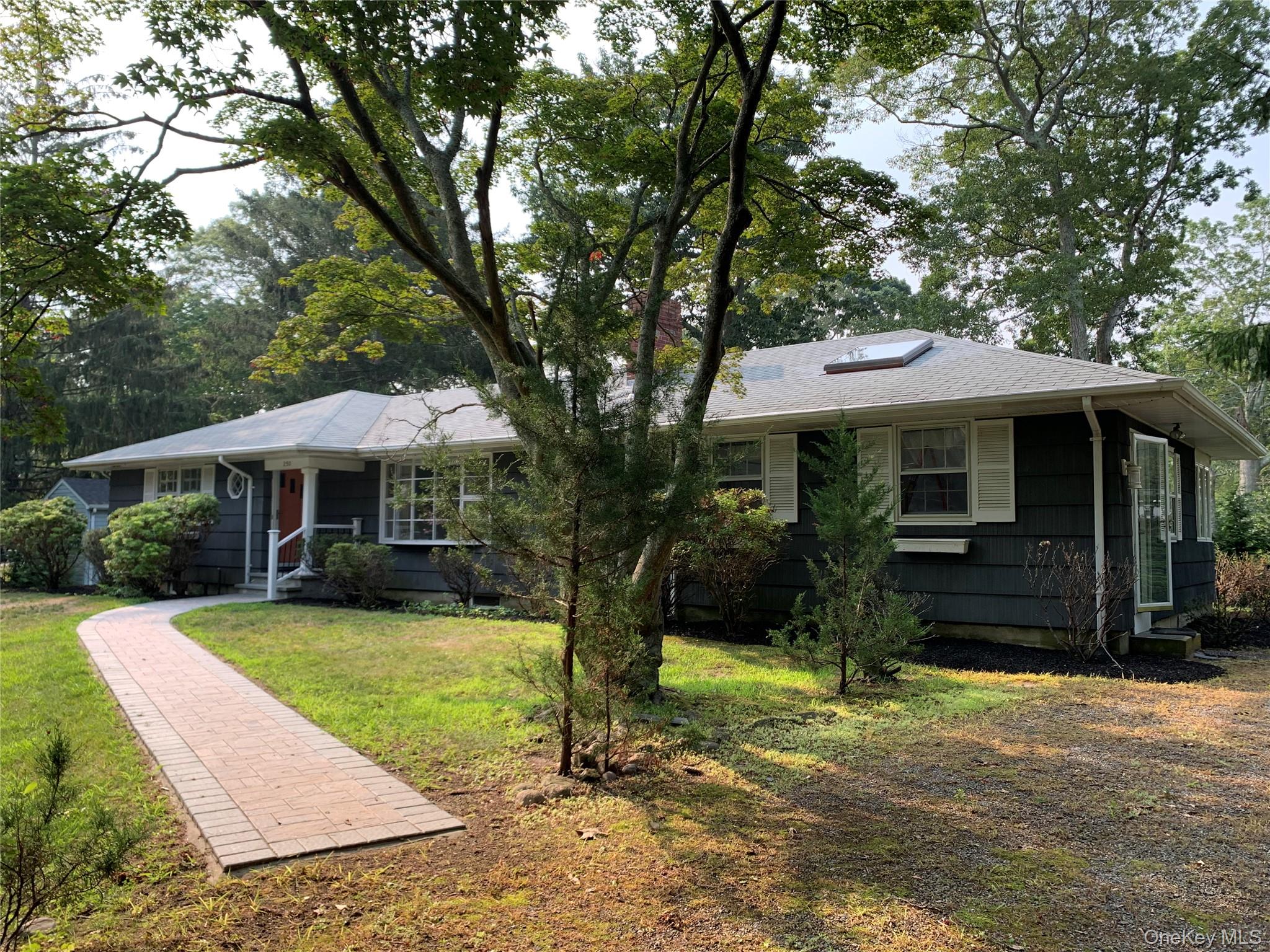 #1 photo, 250 Krause Road, サフォーク郡 Mattituck , NY 11952