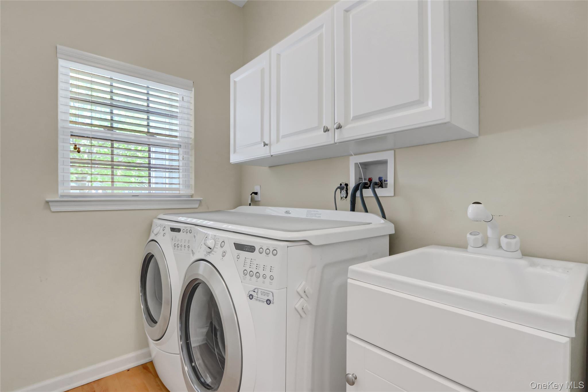 #18 photo, 4 Oakhurst Court, サフォーク郡 Mount Sinai , NY 11766