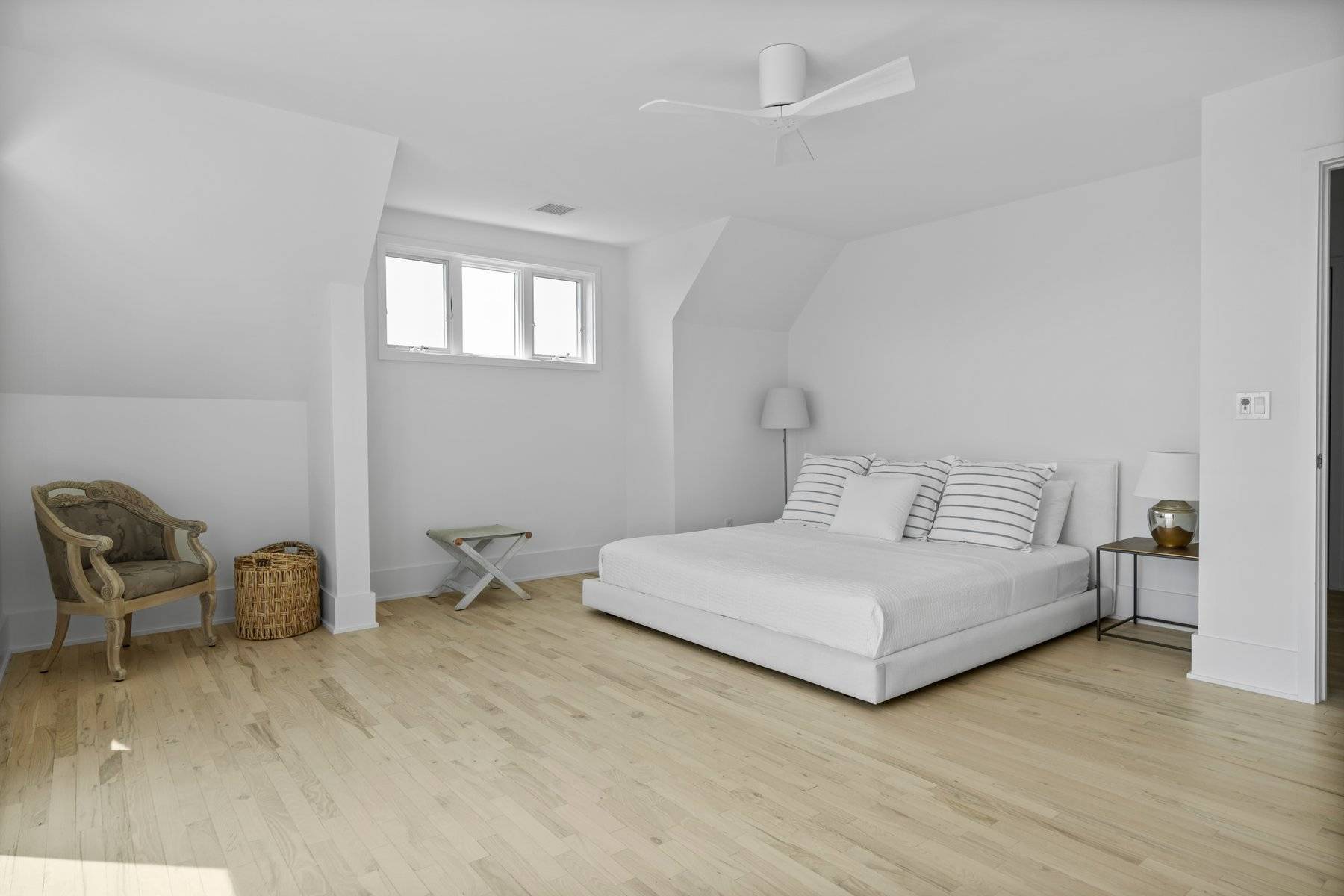 #22 photo, 617 DUNE RD, サフォーク郡 Westhampton , NY 11977