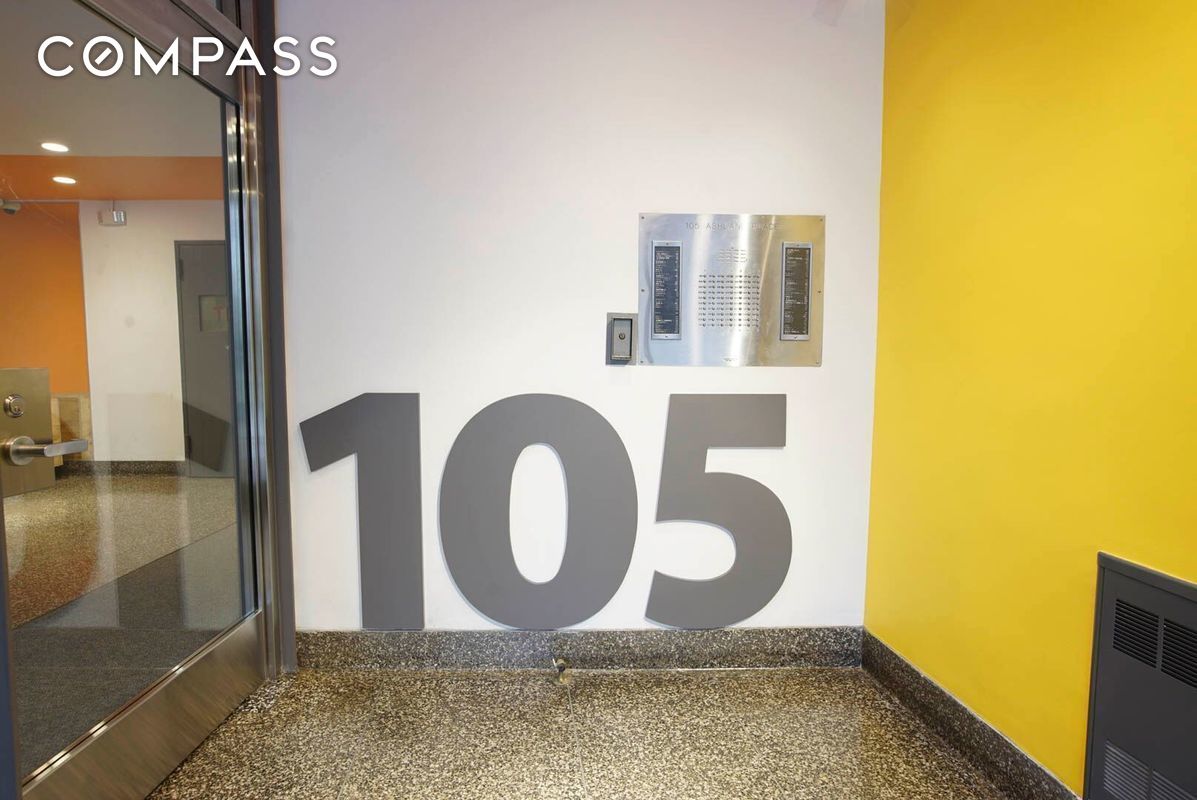 #14 photo, 105 Ashland Place, ブルックリン区 Fort Greene , NY 11201