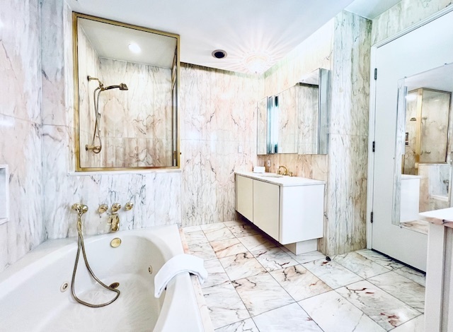 #12 photo, 530 E 76th Street, マンハッタン Upper East Side , NY 10021