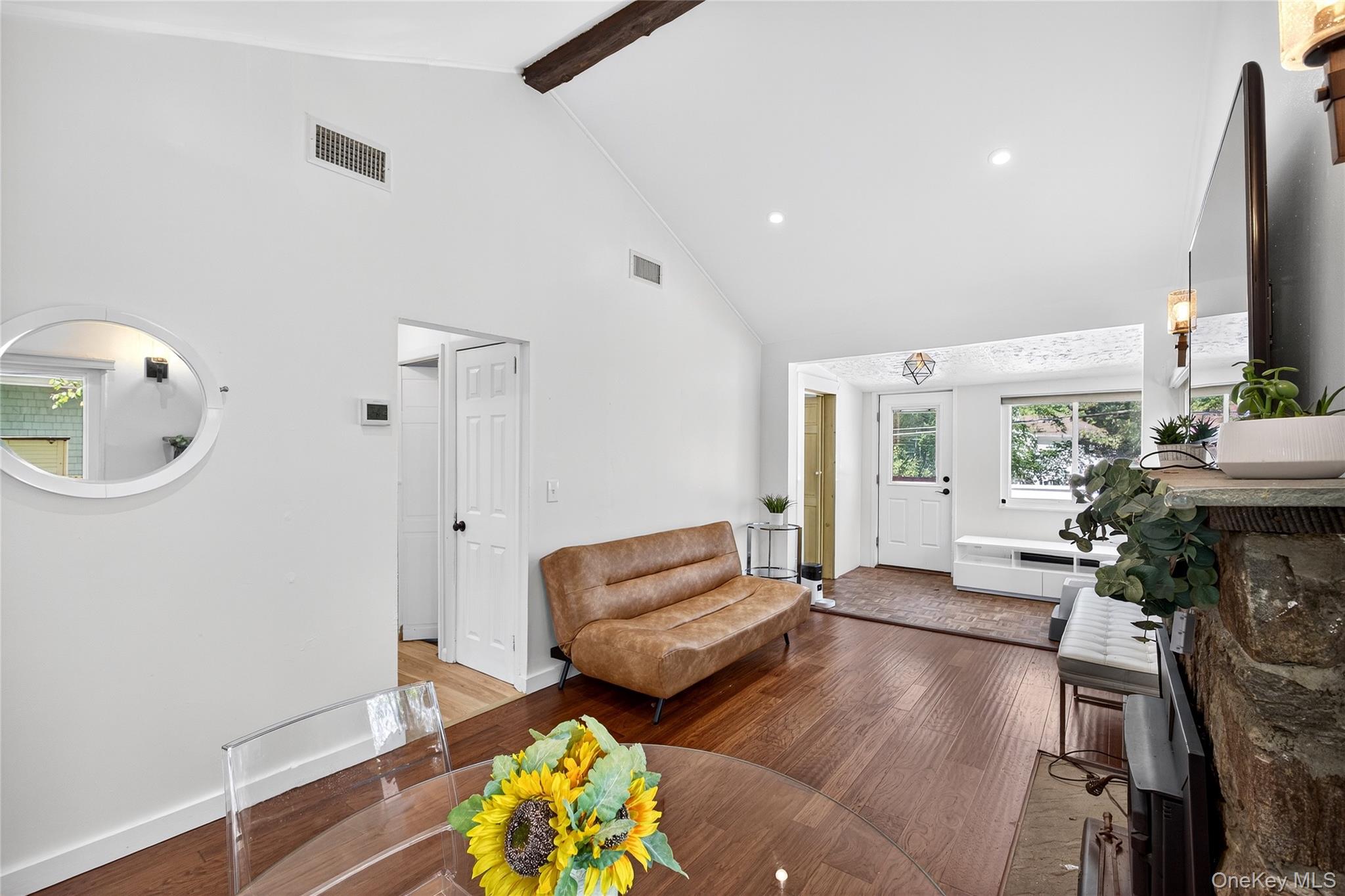 #5 photo, 14 Mountain Trail, Pleasantville , NY 10570