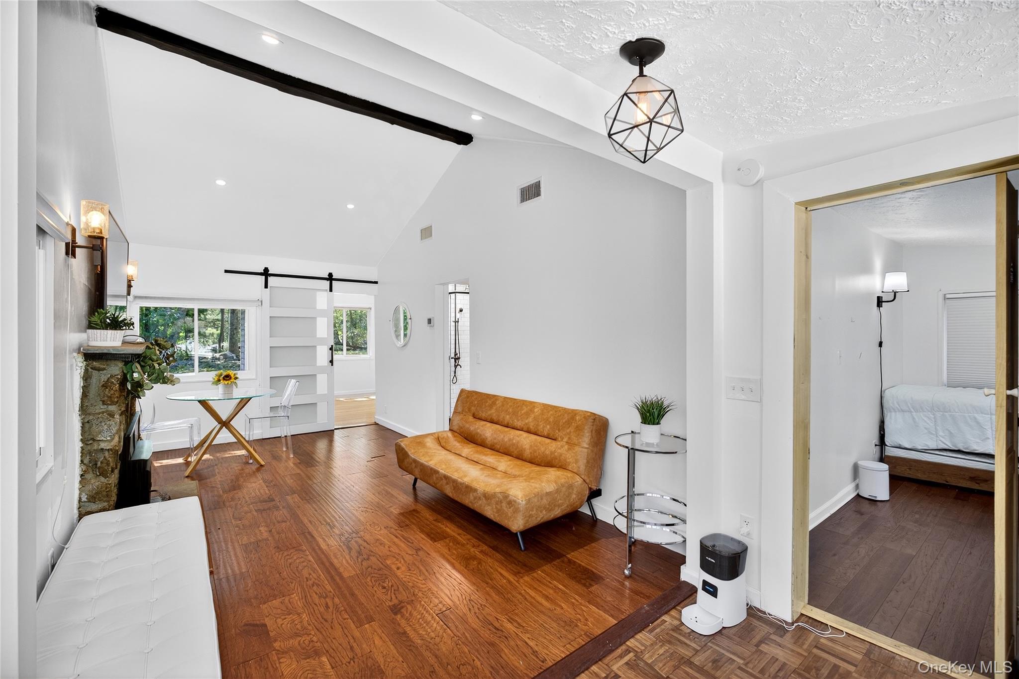 #6 photo, 14 Mountain Trail, Pleasantville , NY 10570