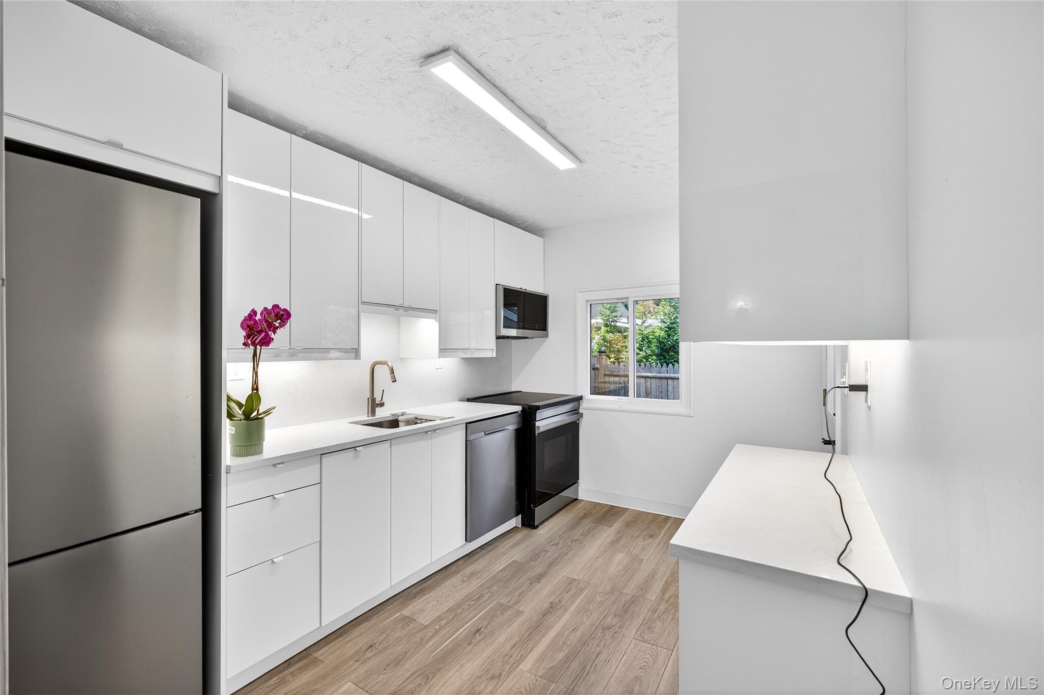 #7 photo, 14 Mountain Trail, Pleasantville , NY 10570