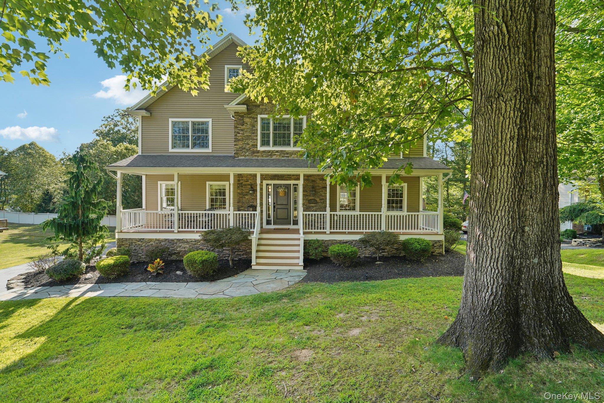 #1 photo, 26 Summit Avenue, Tappan , NY 10983