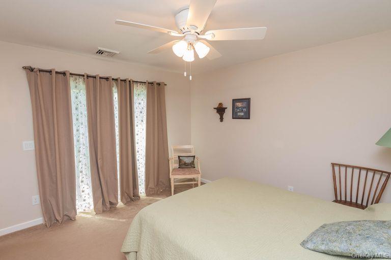 #18 photo, 5 Meadowbrook Drive, Kingston , NY 12401