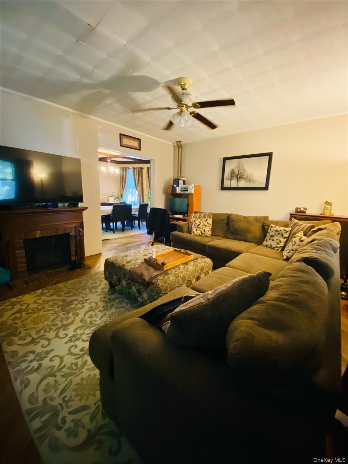 #11 photo, 939 College Place, クイーンズ区 College Point , NY 11356