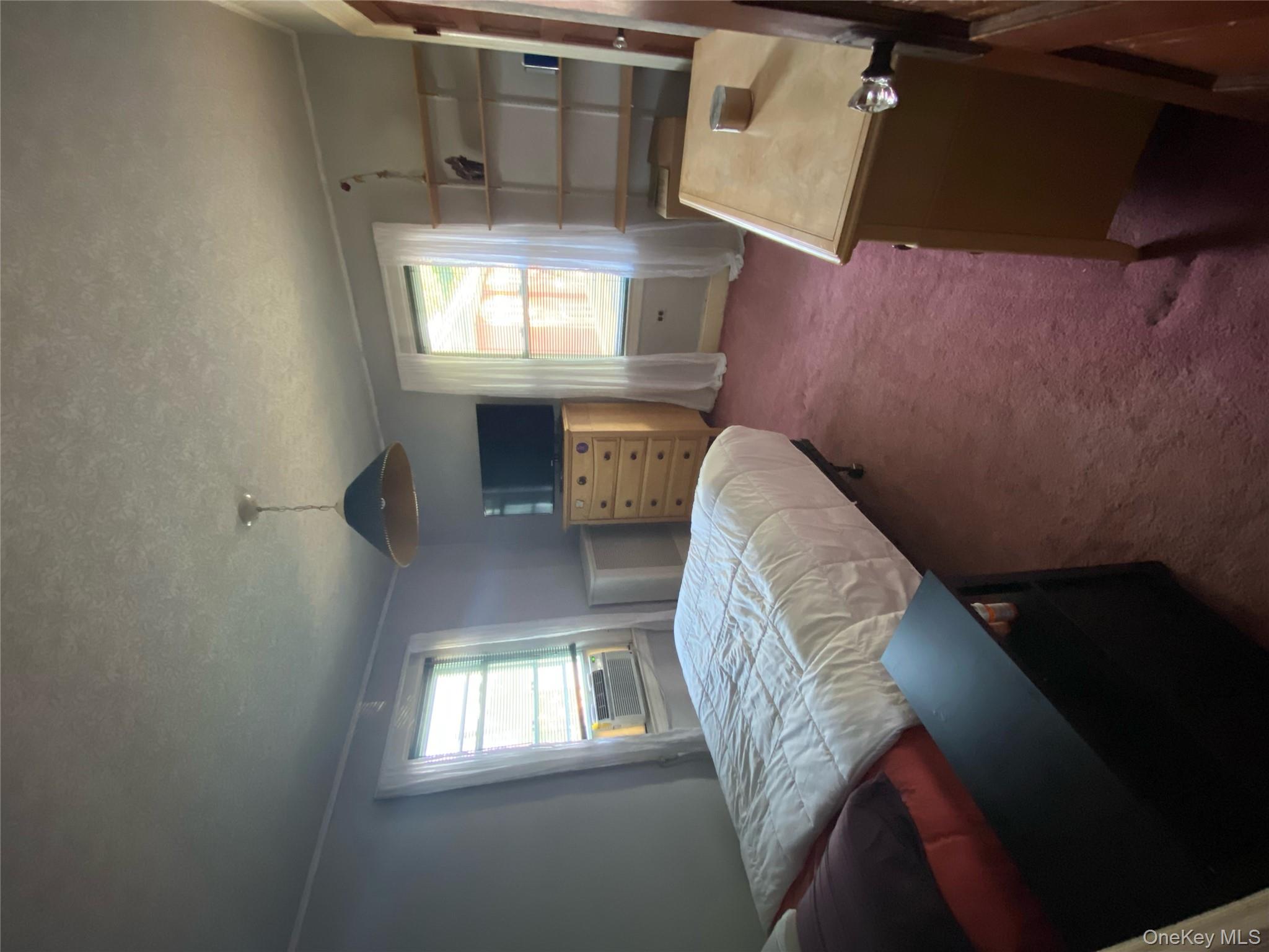 #15 photo, 939 College Place, クイーンズ区 College Point , NY 11356