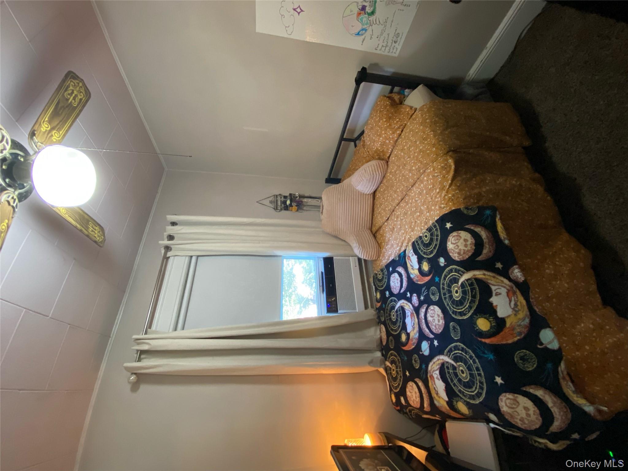 #17 photo, 939 College Place, クイーンズ区 College Point , NY 11356