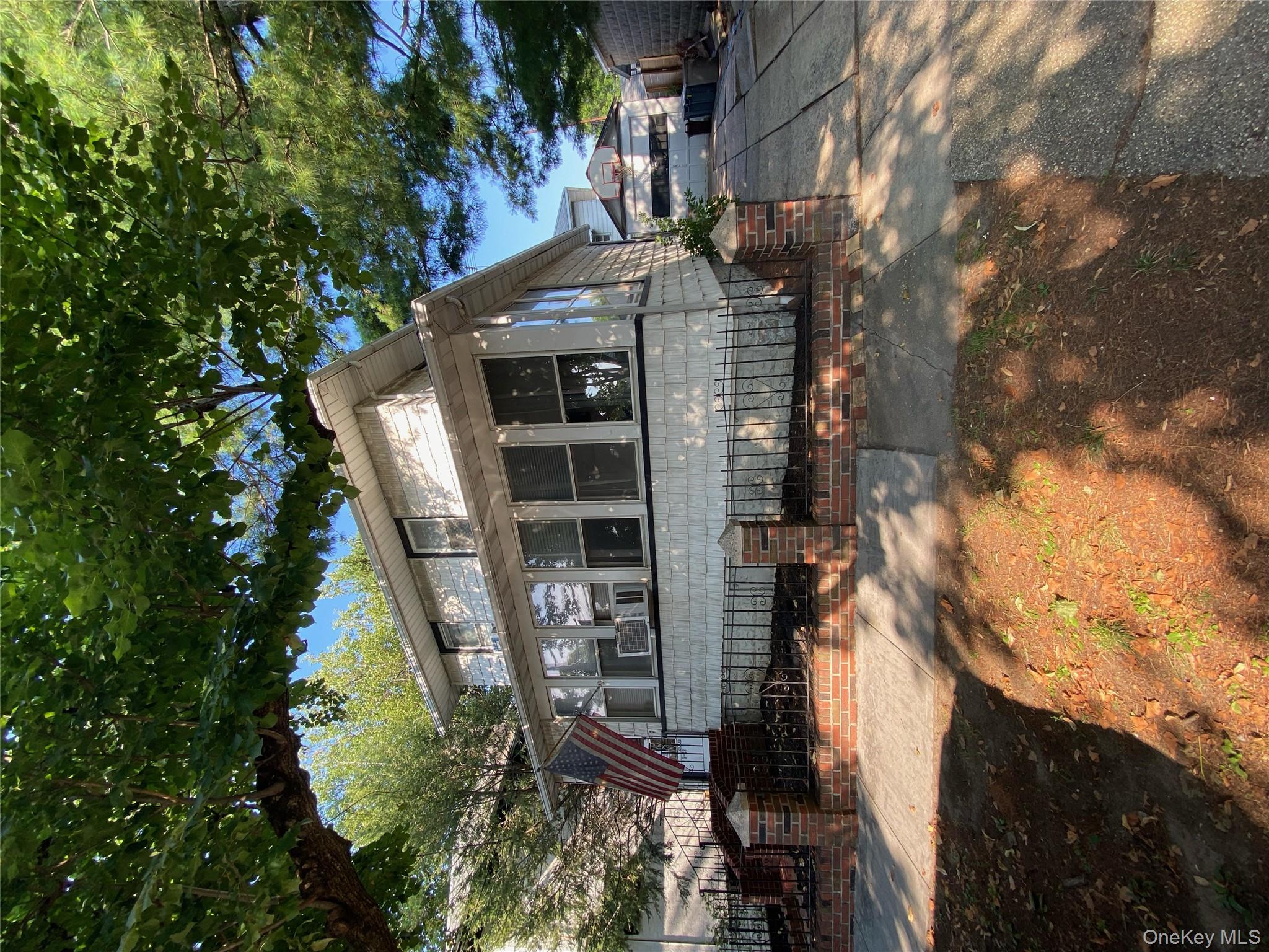 #2 photo, 939 College Place, クイーンズ区 College Point , NY 11356