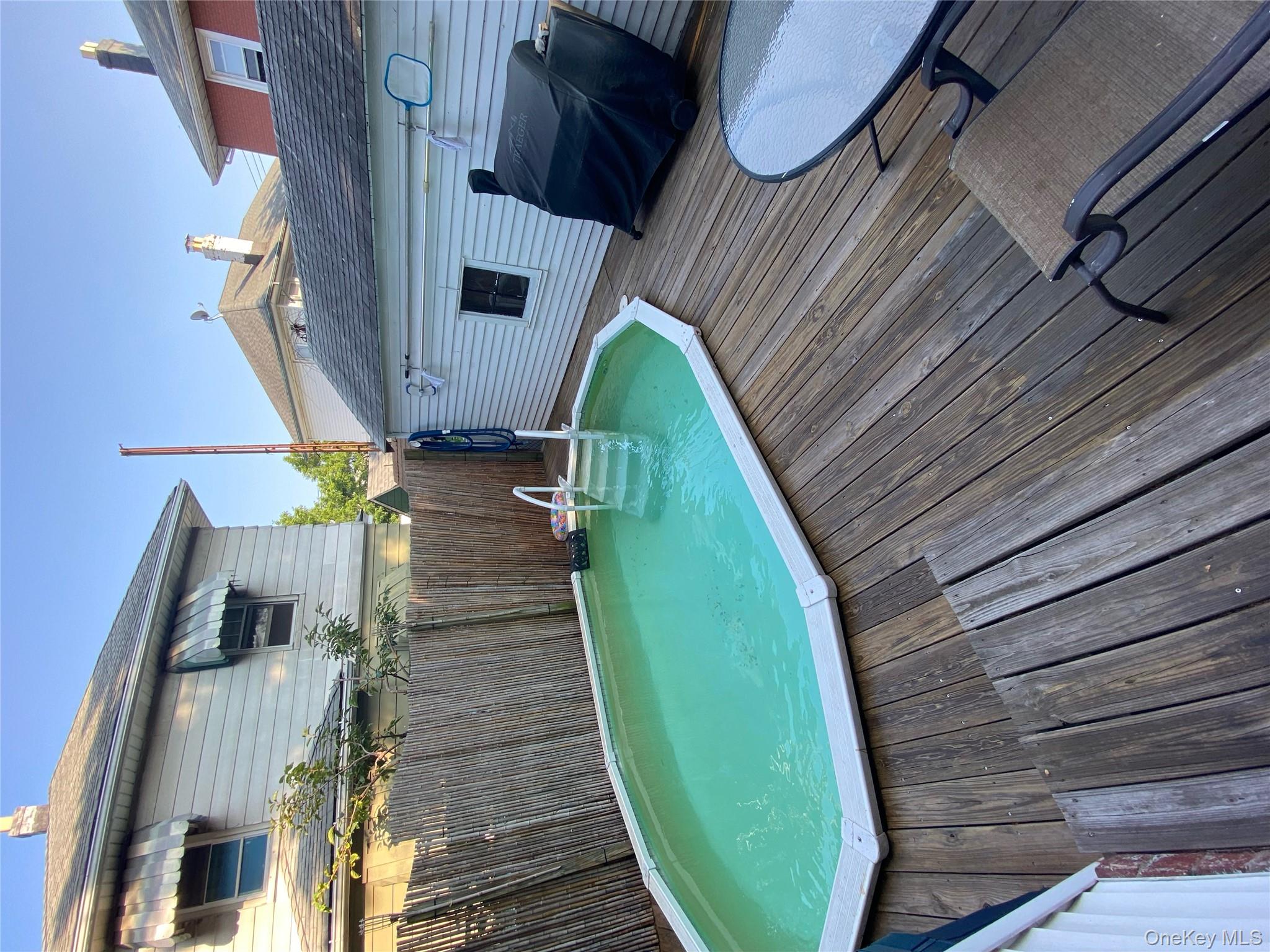 #3 photo, 939 College Place, クイーンズ区 College Point , NY 11356