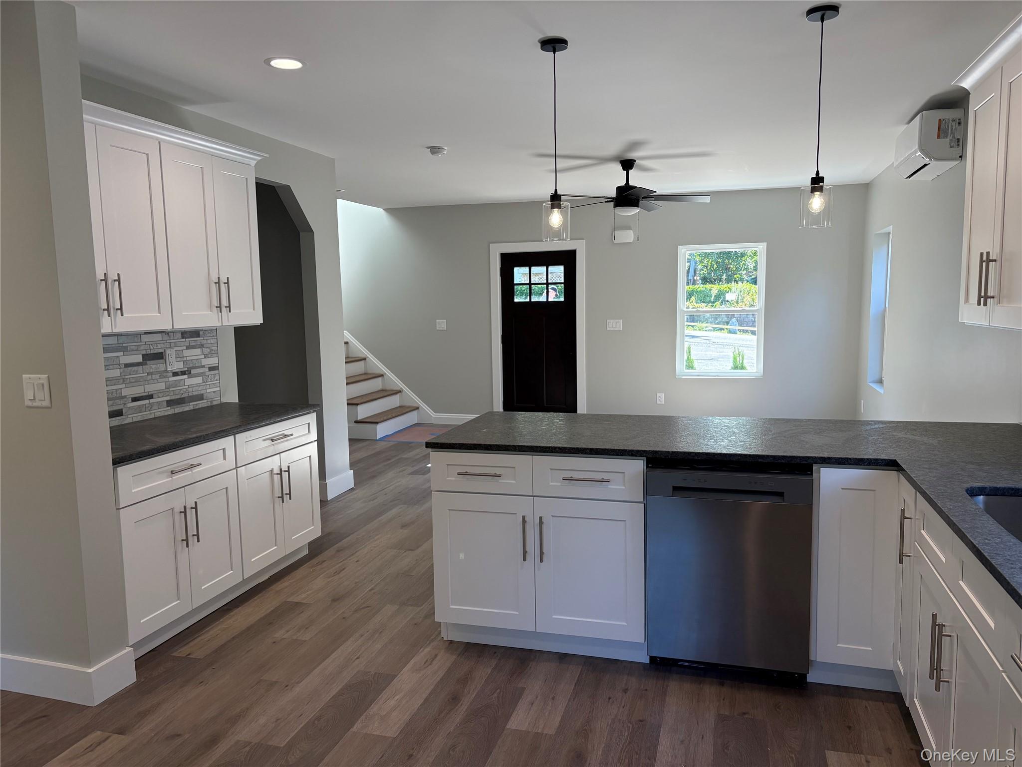 #7 photo, 27 Windermere Avenue, Greenwood Lake , NY 10925