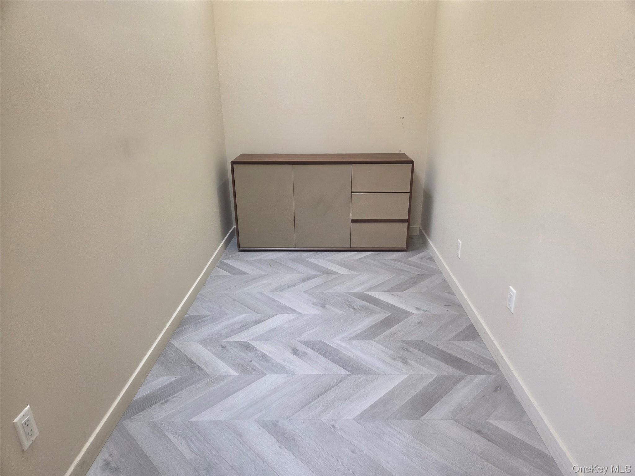 #4 photo, 39-11-13 Bell Blvd Boulevard, Bayside , NY 11361