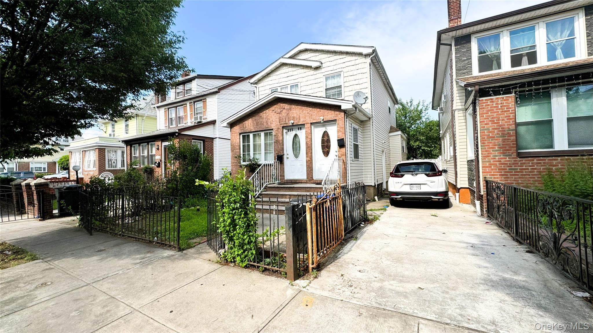 #1 photo, 111-09 205th Street, 皇后区 Saint Albans , NY 11412